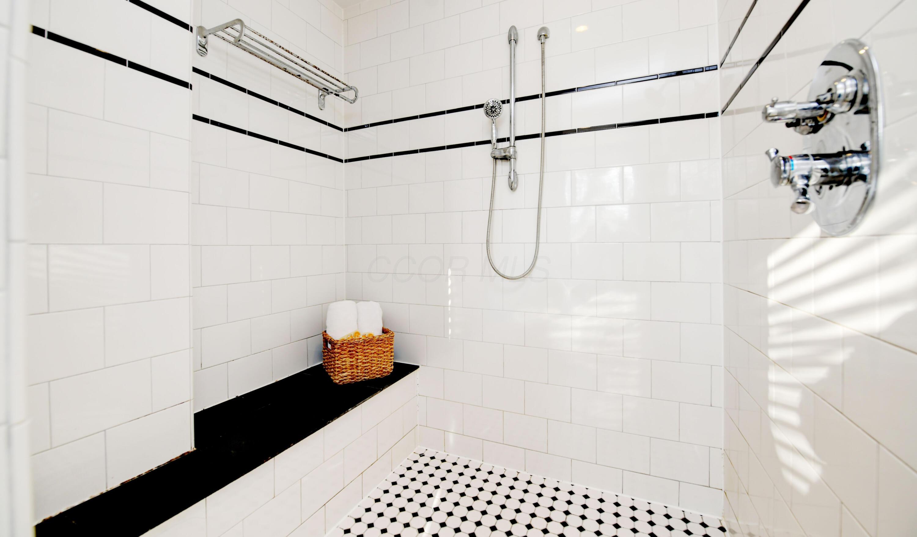 627 S Selby Boulevard