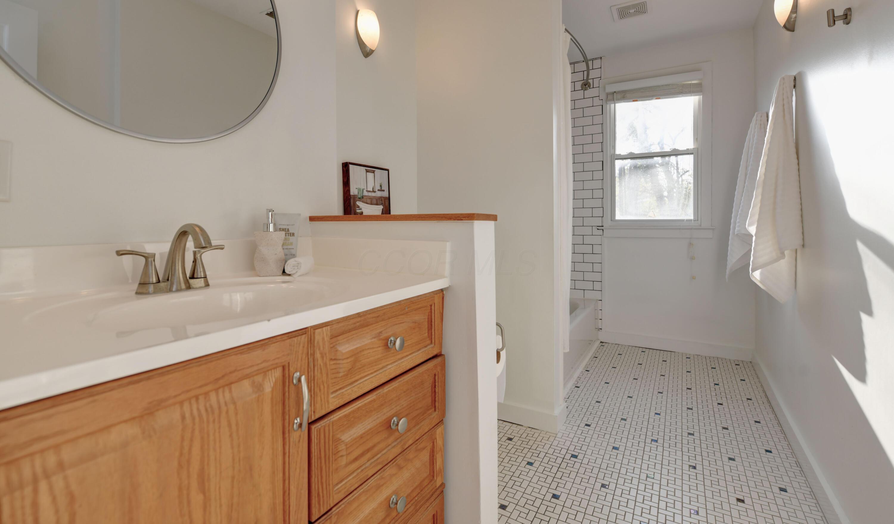 627 S Selby Boulevard