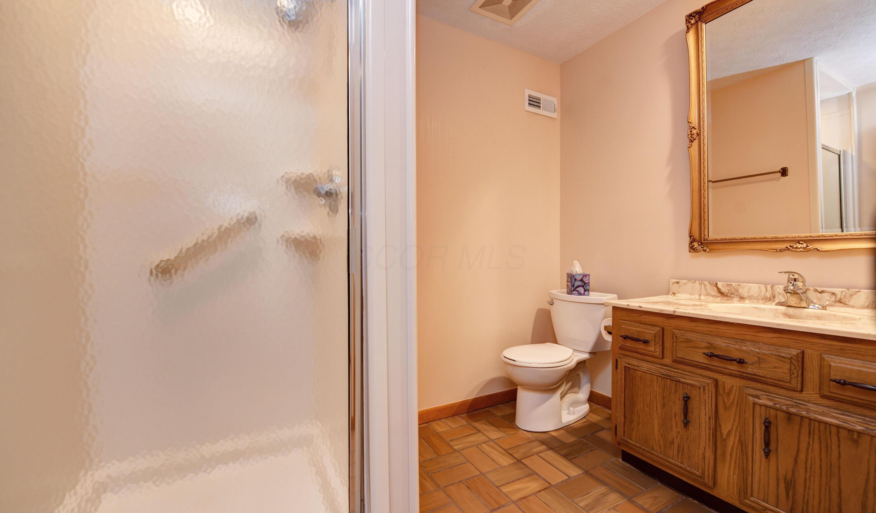 6448 Sharon Woods Boulevard, B B