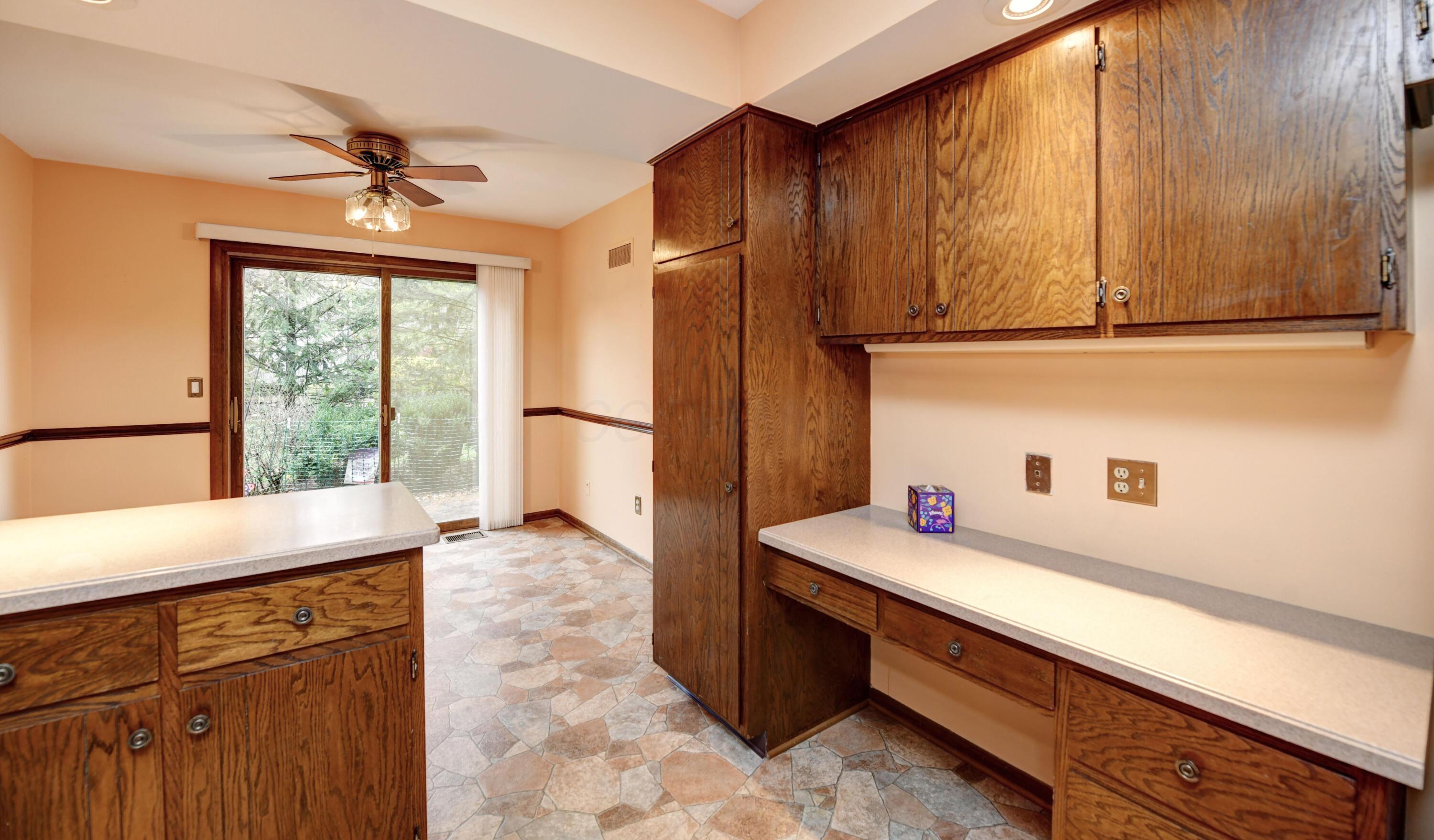 6448 Sharon Woods Boulevard, B B