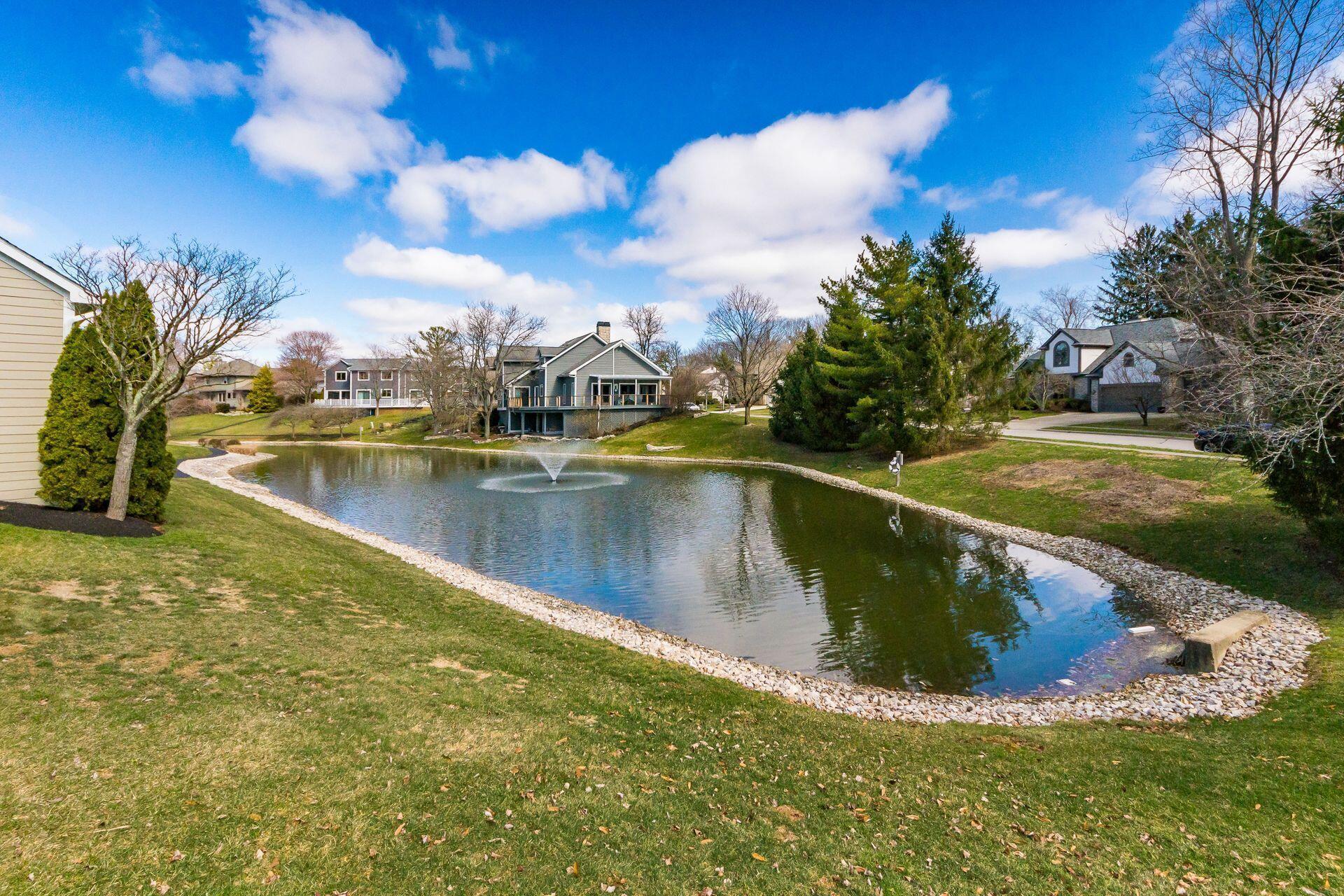 1307 Lakeside Court