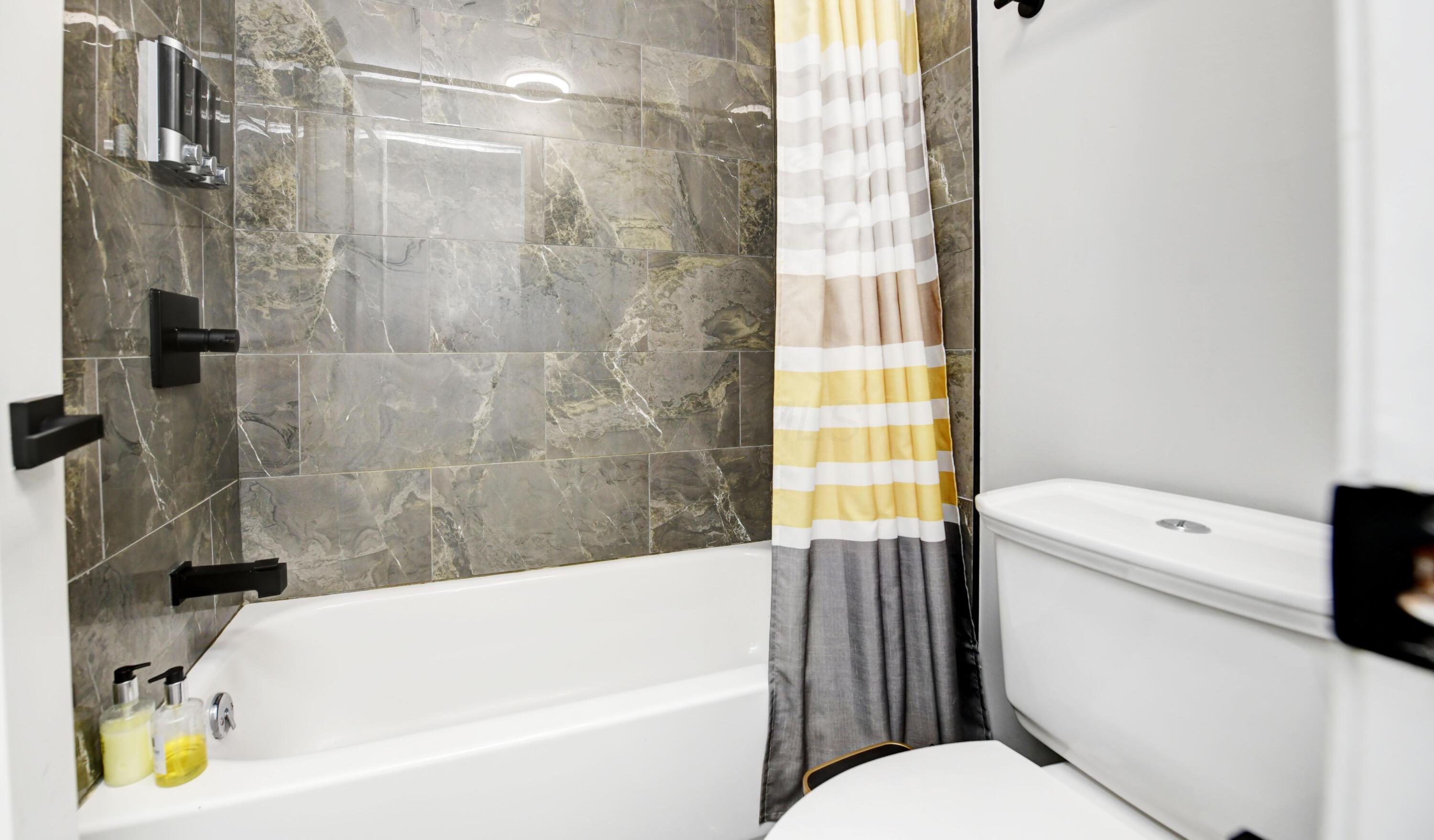 321 Northgate Court, B