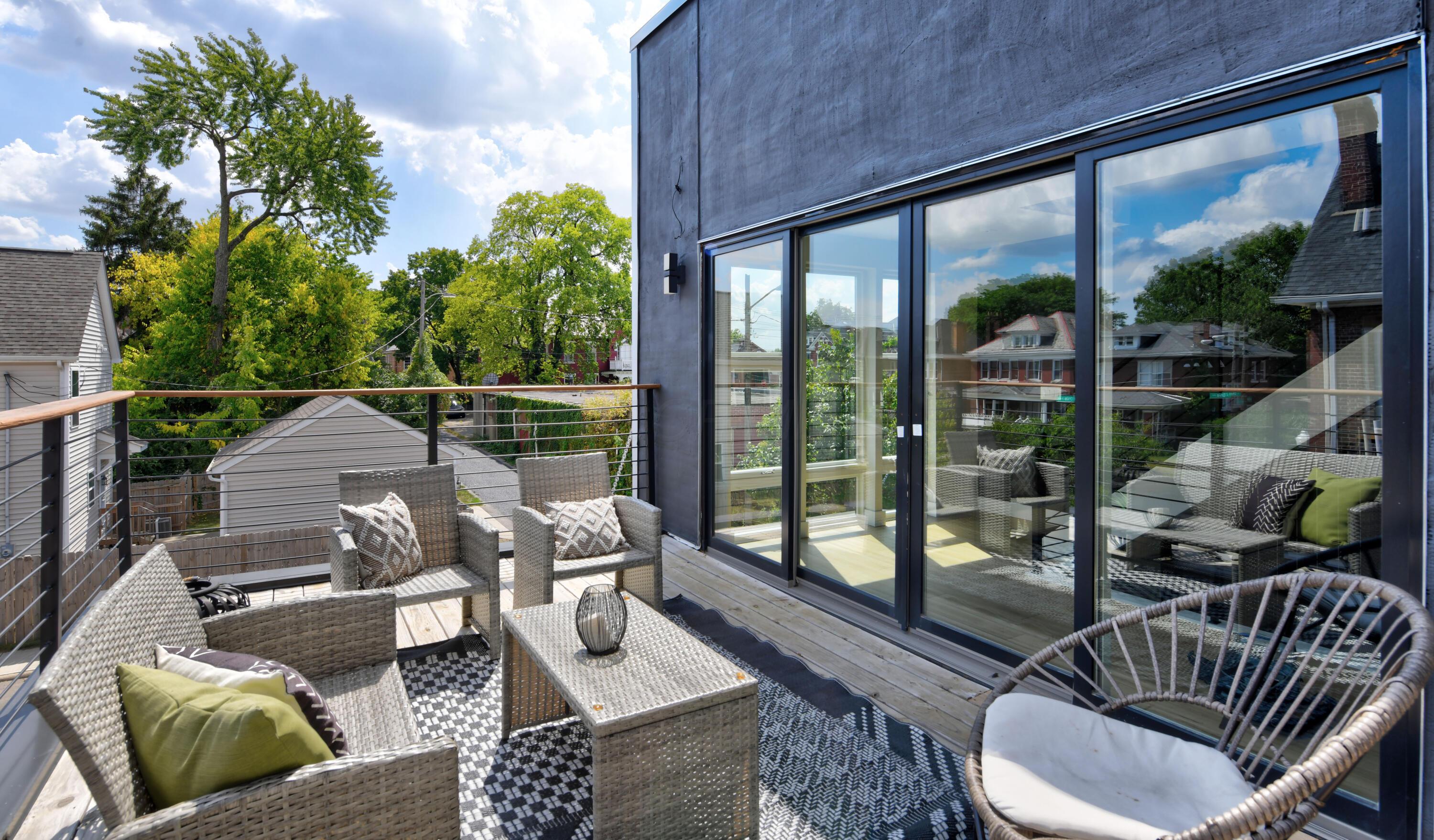 1042 Mcallister Avenue, 44