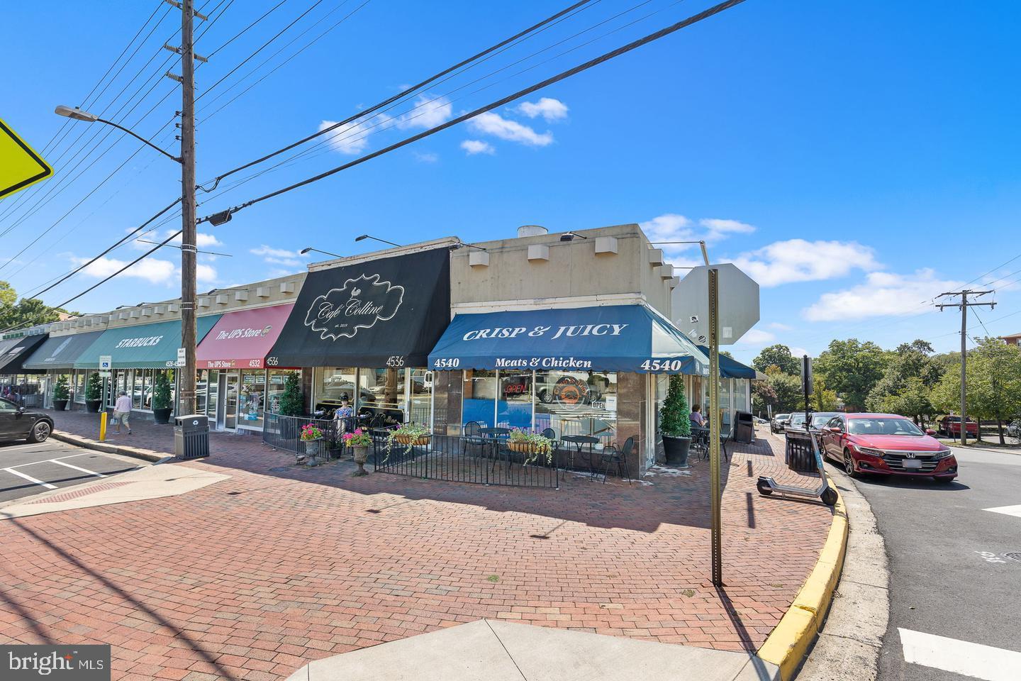 2030 N Woodrow St #4