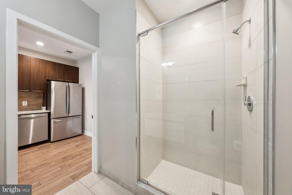 989 S Buchanan St #216