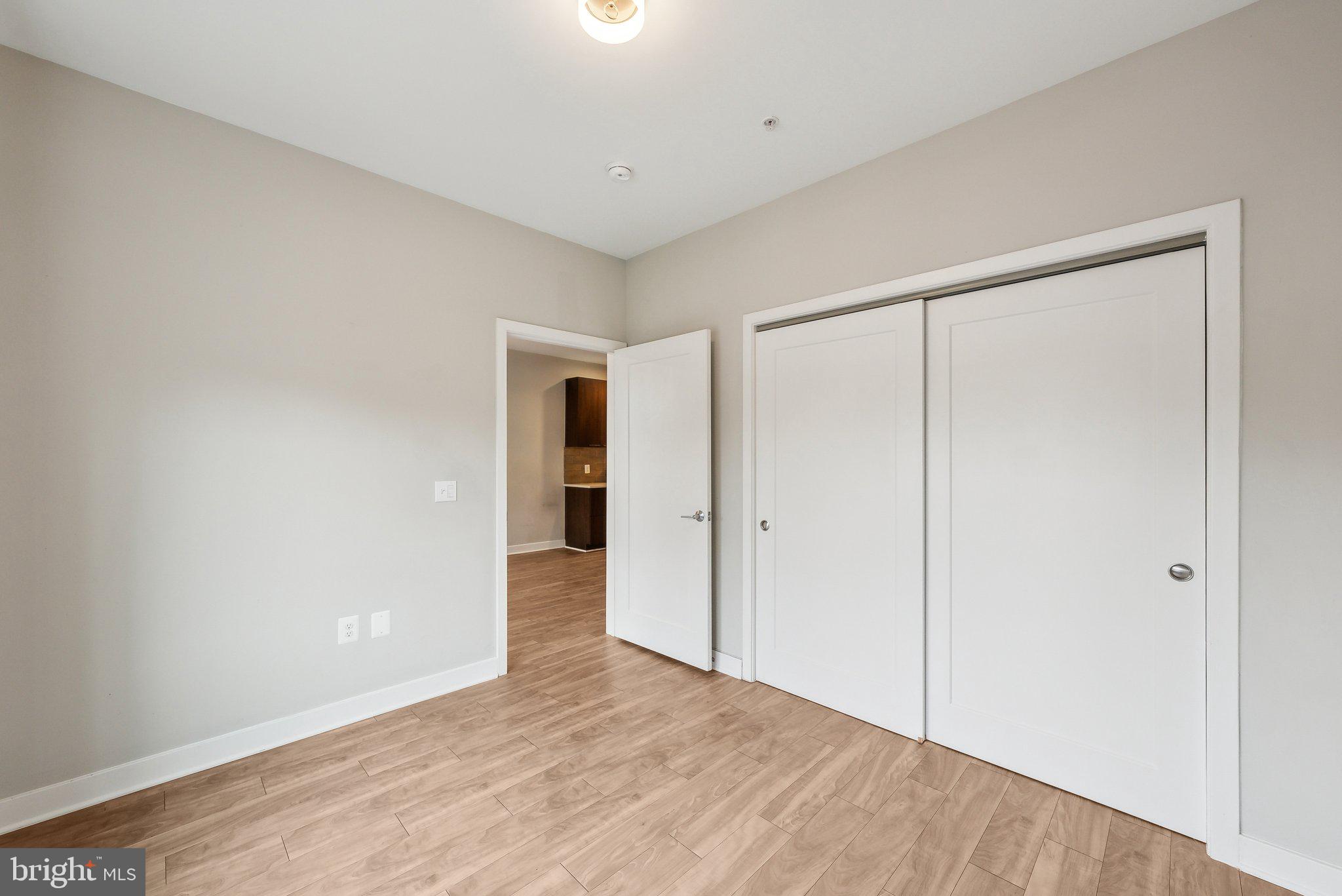 989 S Buchanan St #216