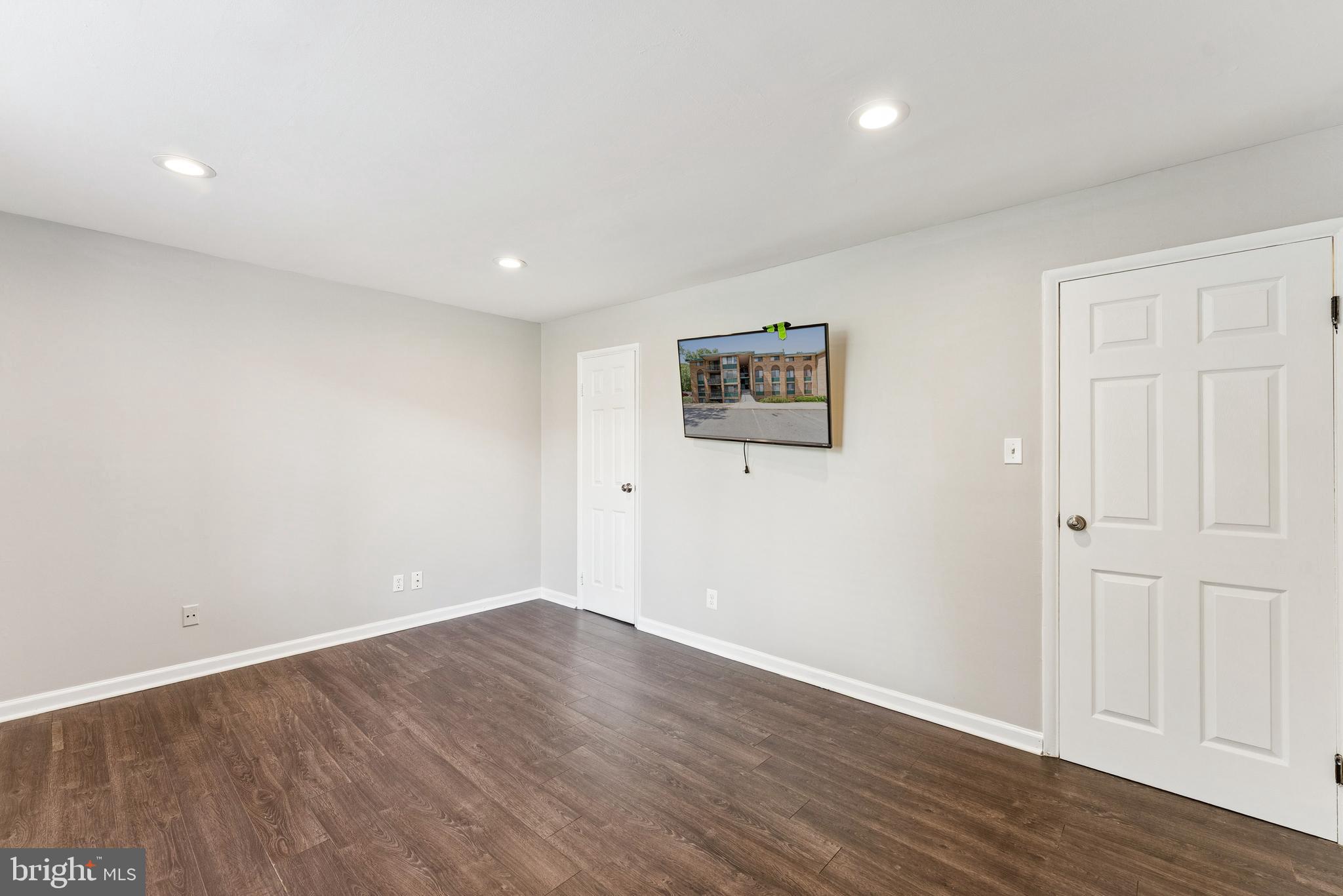 527 N ARMISTEAD STREET 101