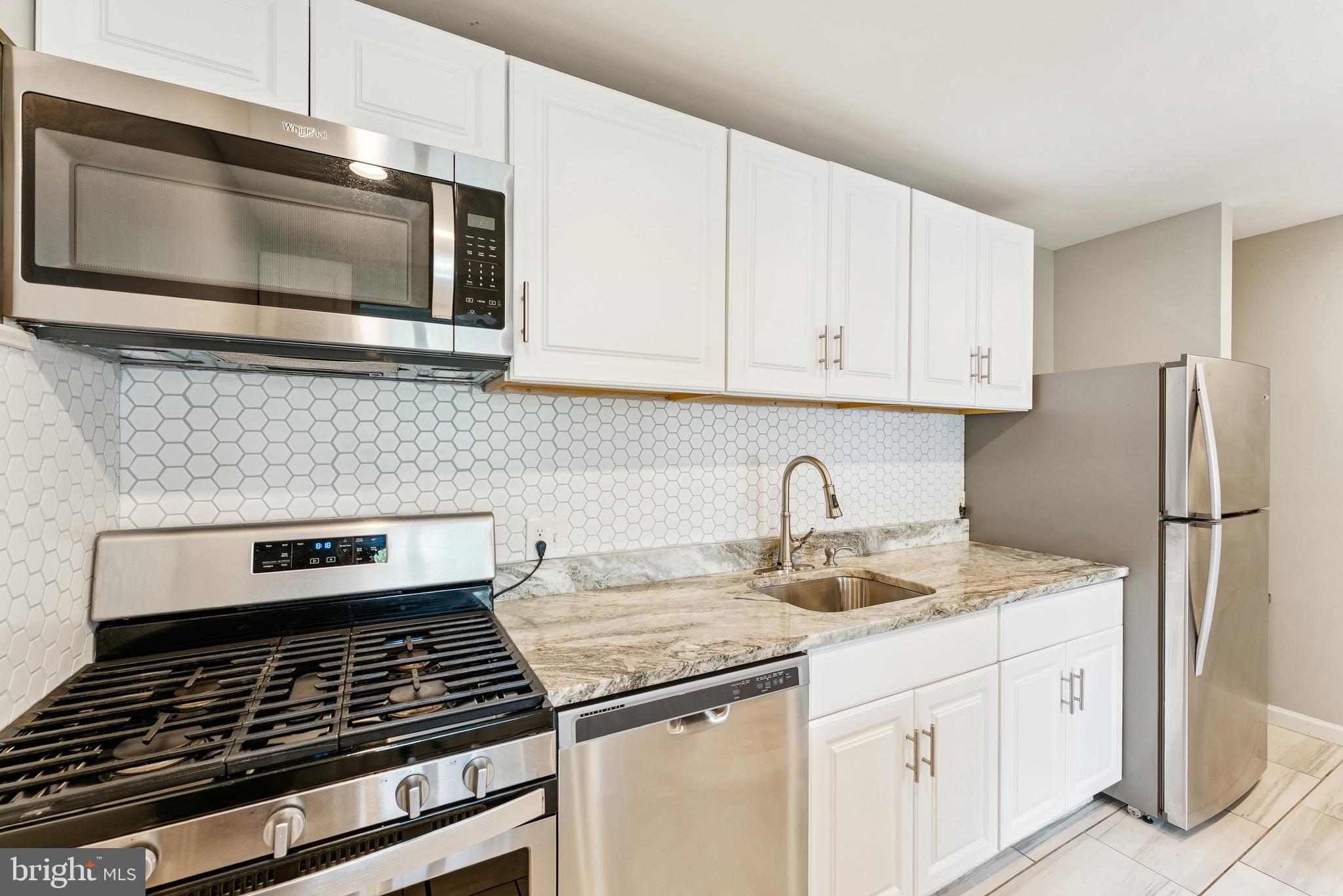 527 N ARMISTEAD STREET 101