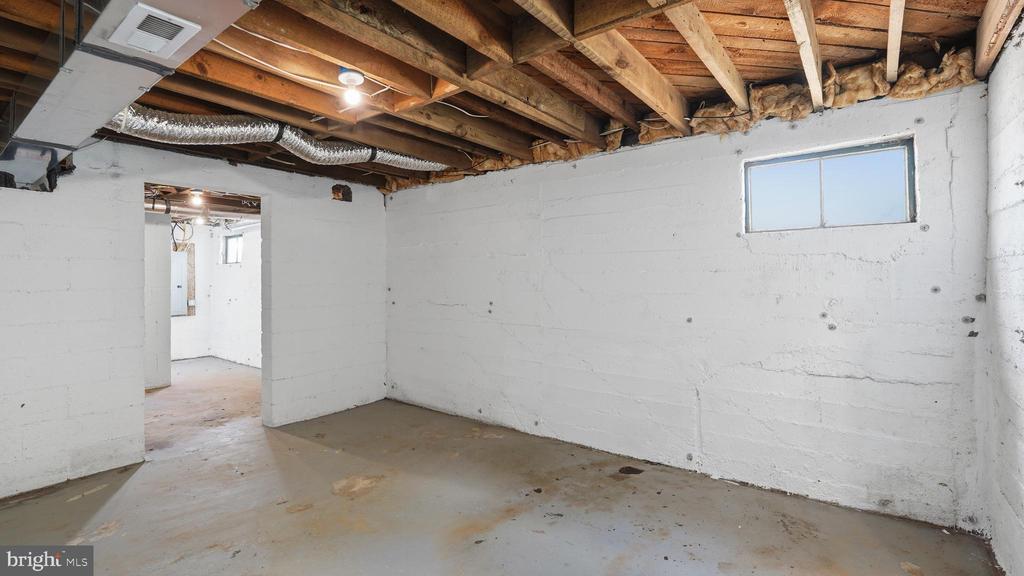 9023 KIRTLEY TRAIL