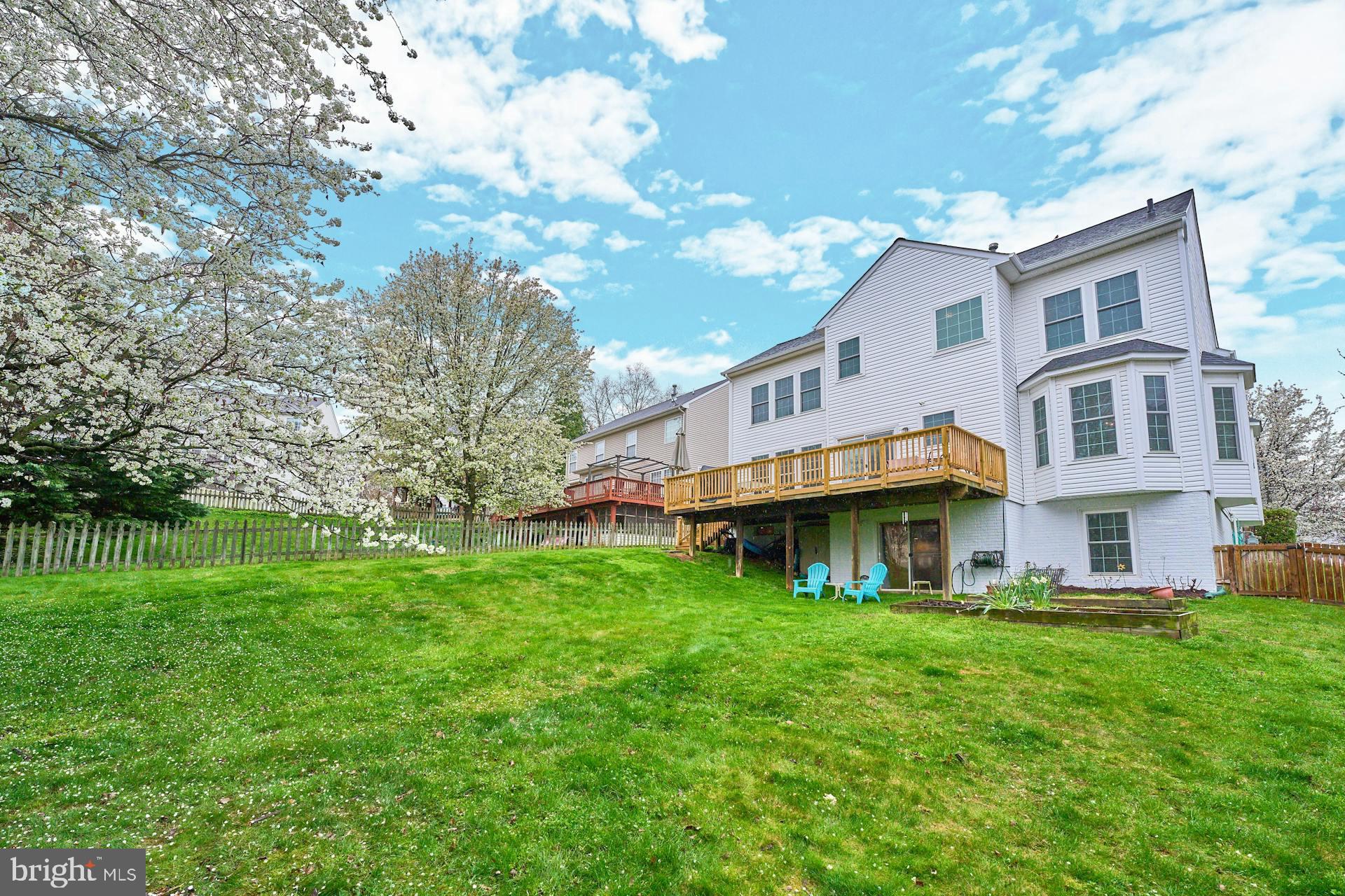 518 Estate Ave