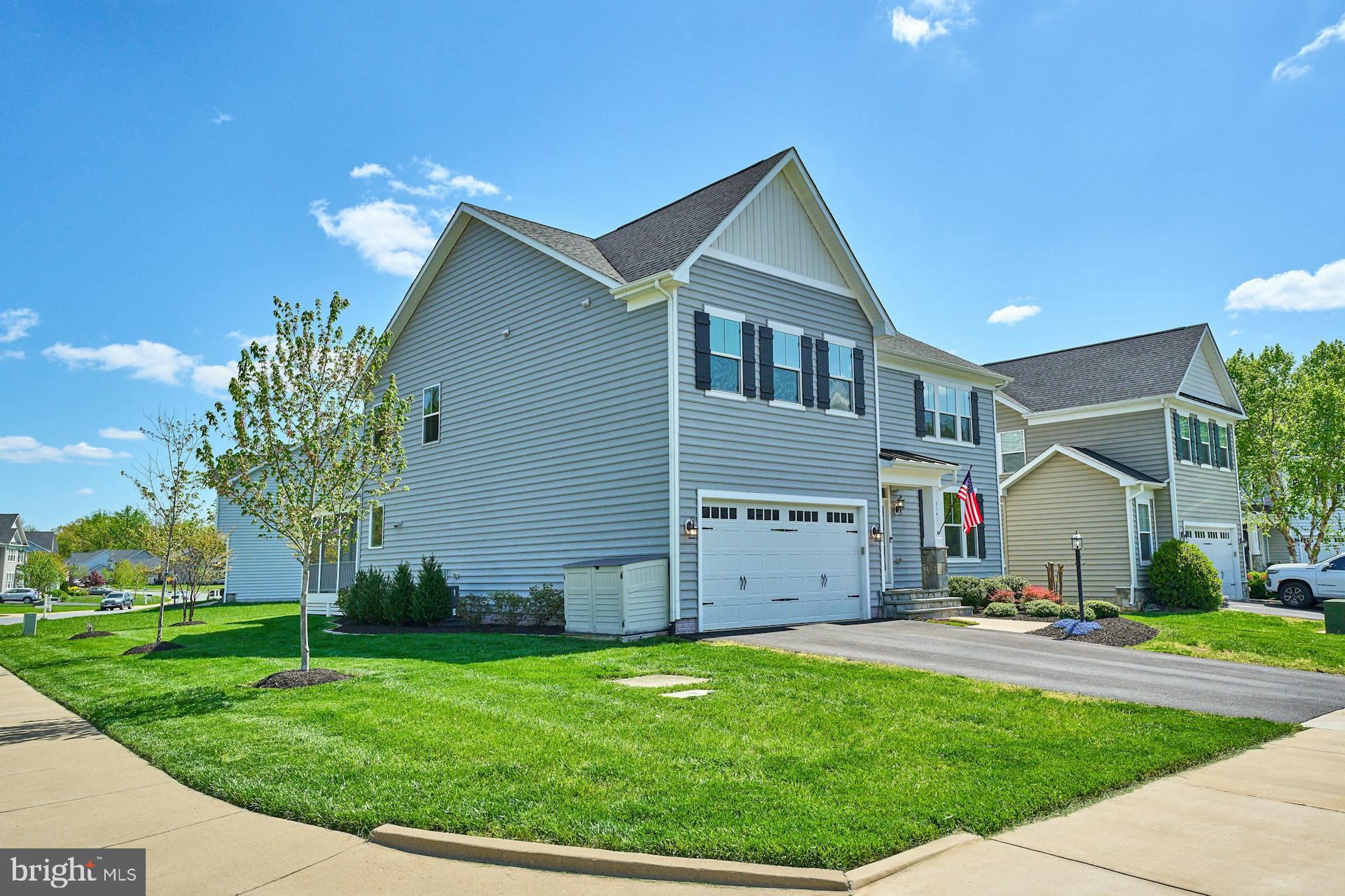 7141 Lake Dr