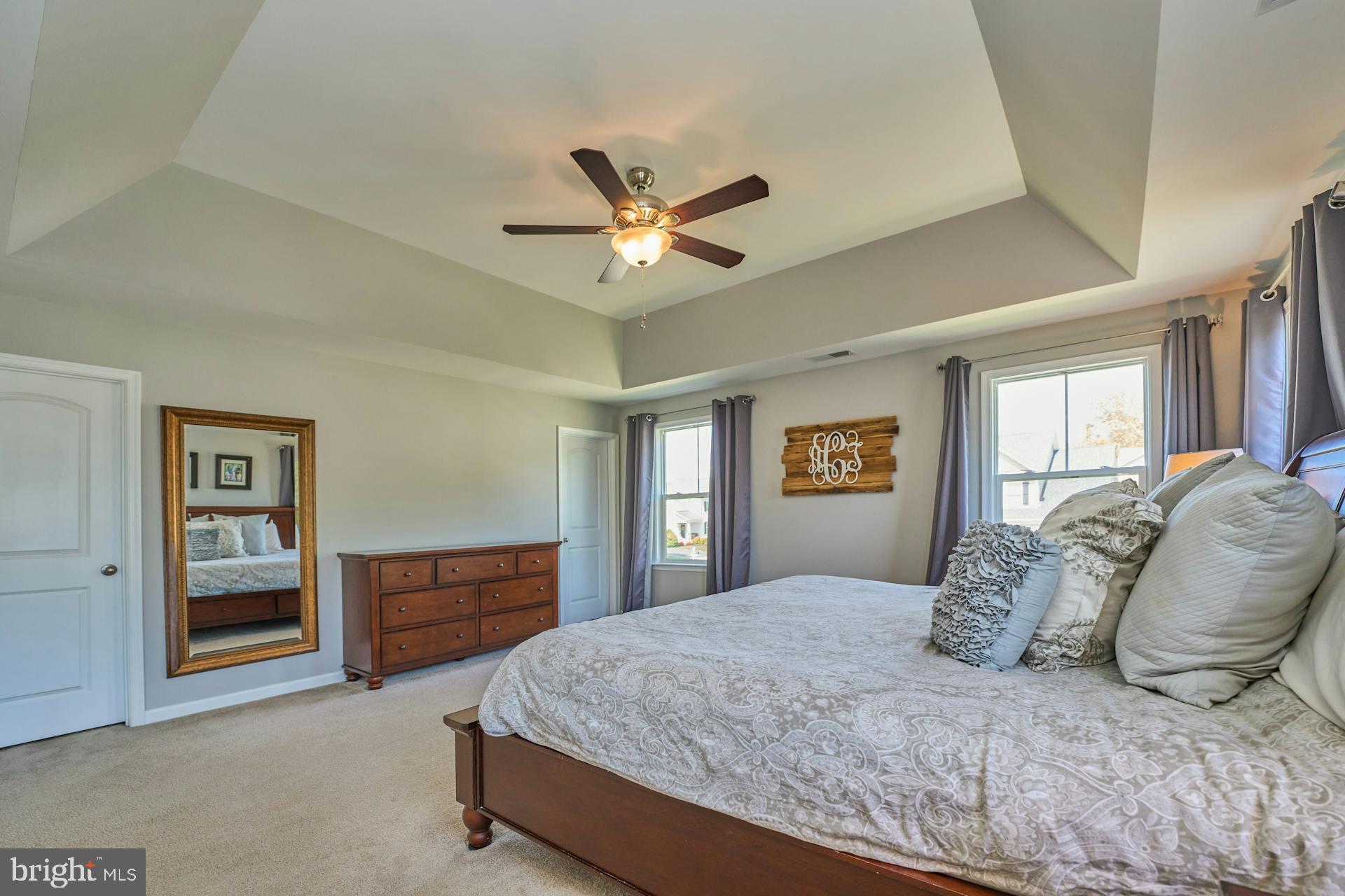 7141 Lake Dr