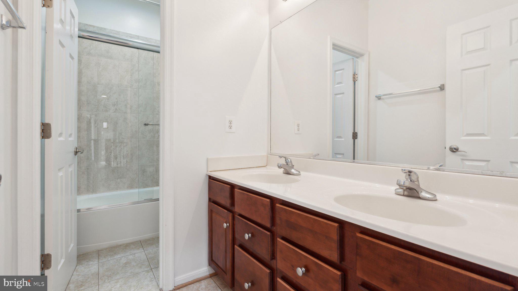 10775 Reynard Fox Ln