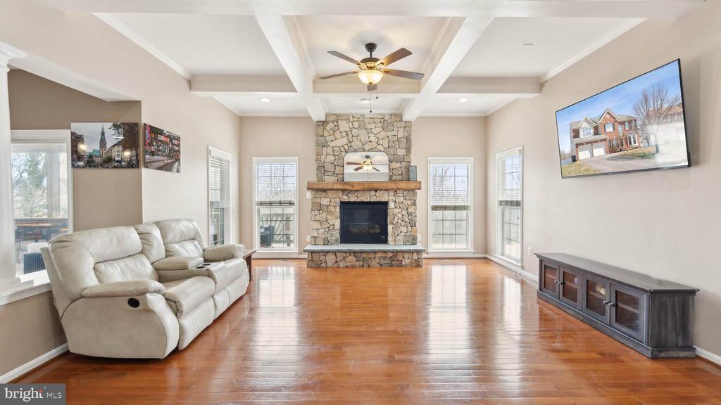 10775 Reynard Fox Ln