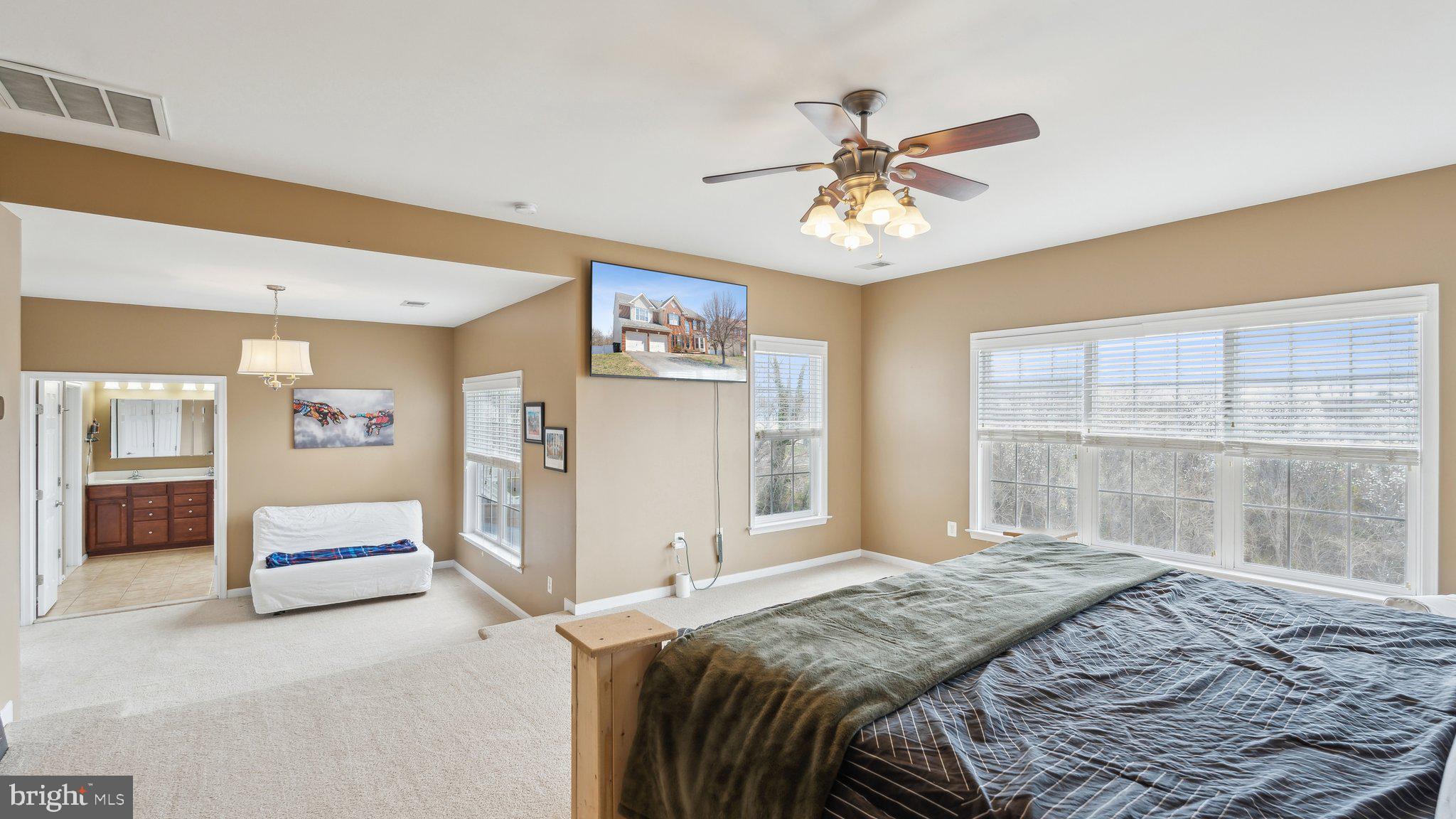 10775 Reynard Fox Ln