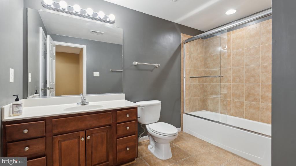 10775 Reynard Fox Ln