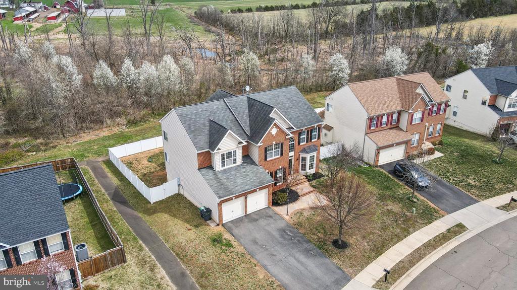 10775 Reynard Fox Ln