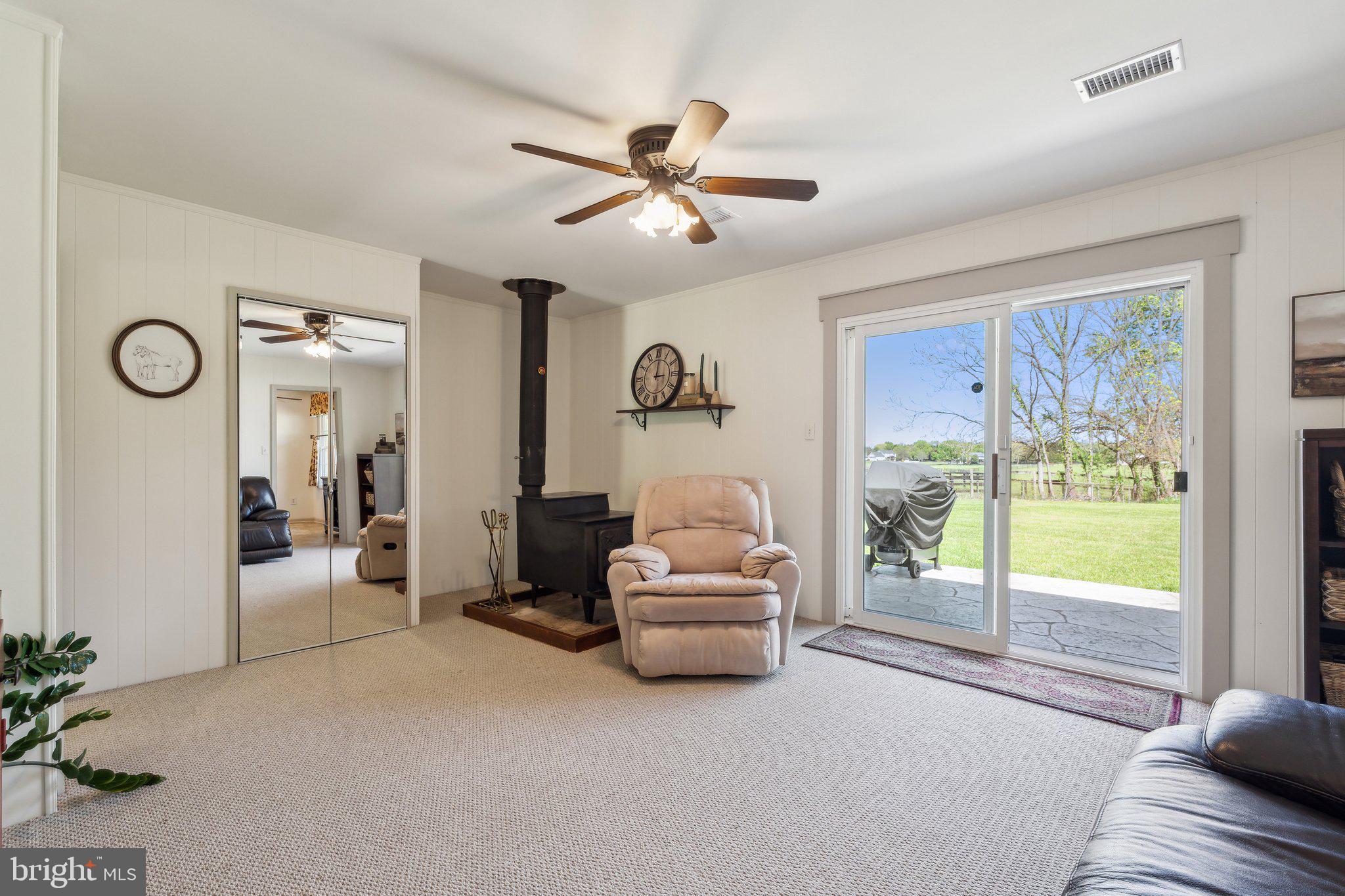 10009 Routts Hill Rd