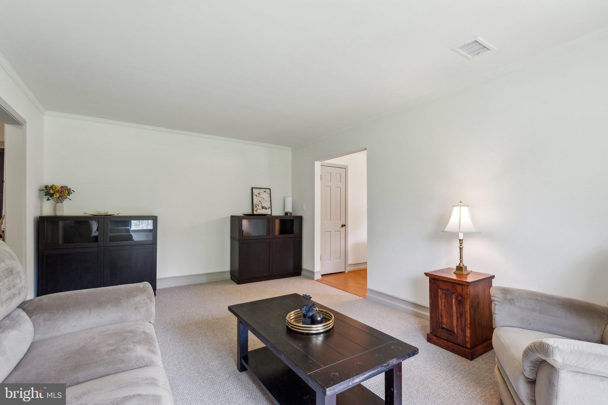 10009 Routts Hill Rd