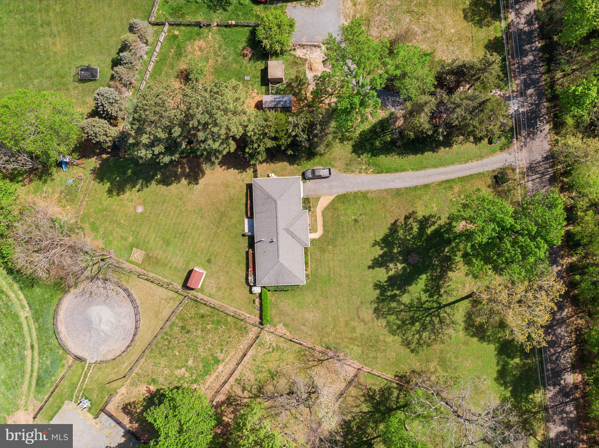 10009 Routts Hill Rd