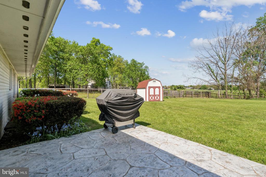 10009 Routts Hill Rd