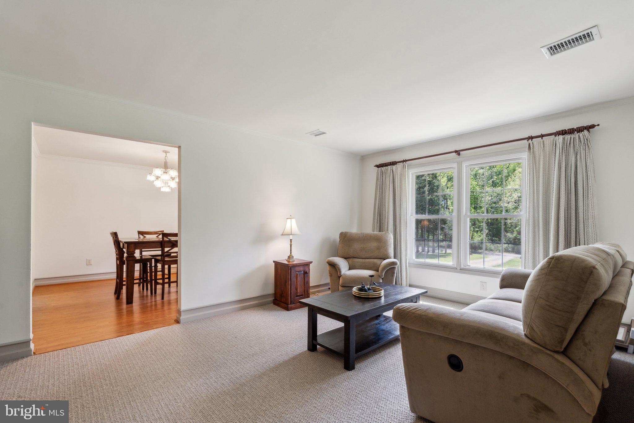 10009 Routts Hill Rd