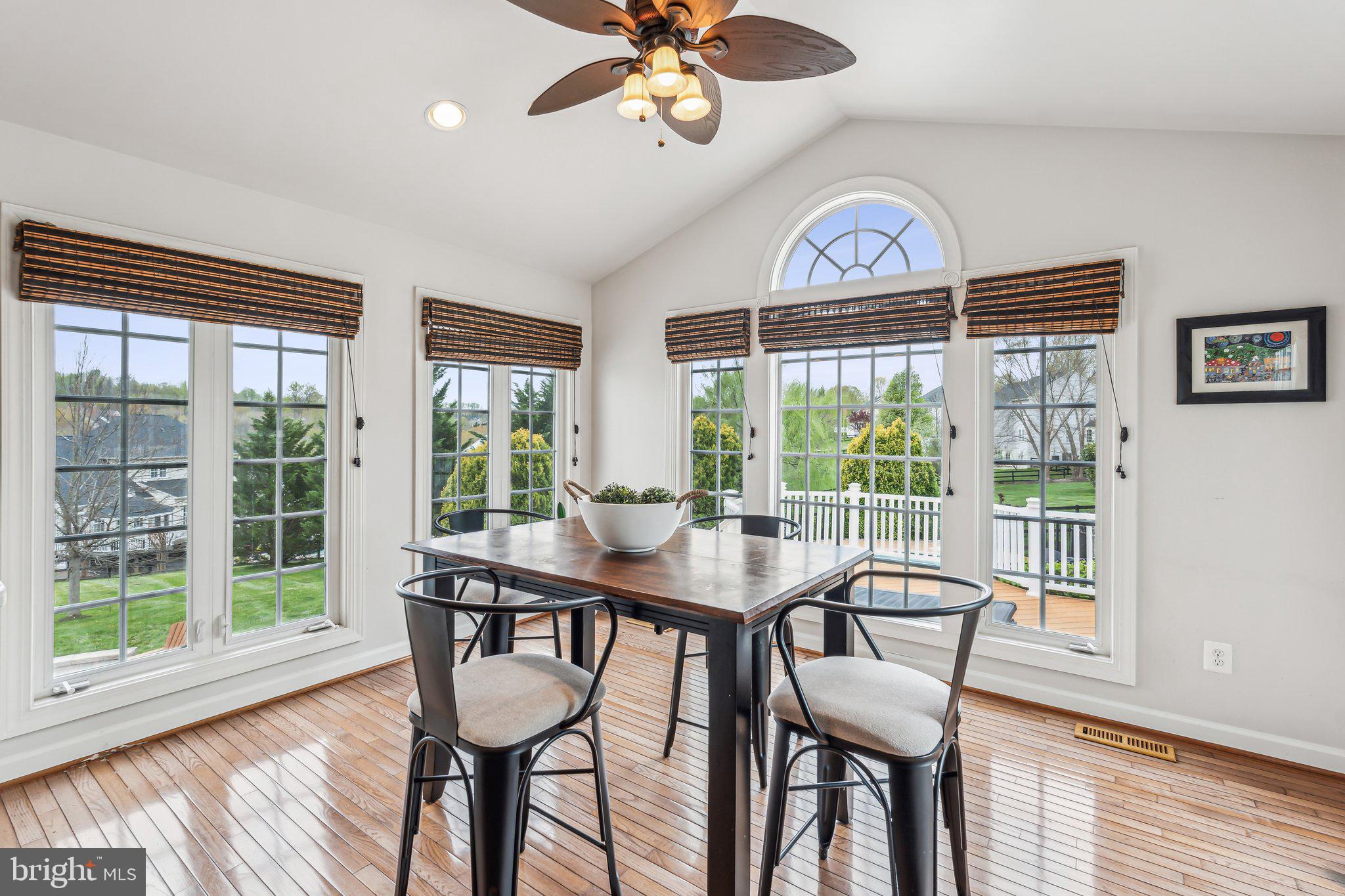 7560 Coopers Hawk Dr