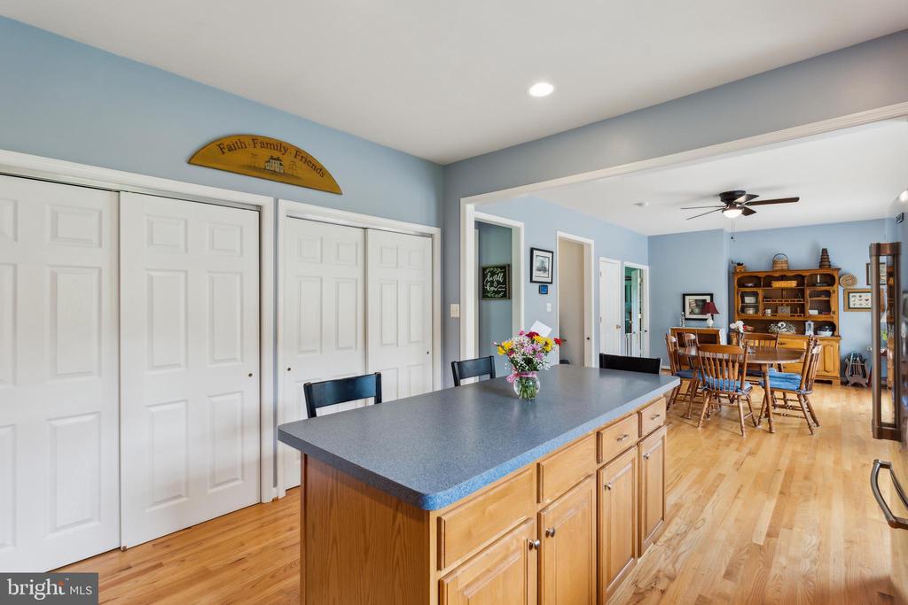 5415 Carper Farm Ln