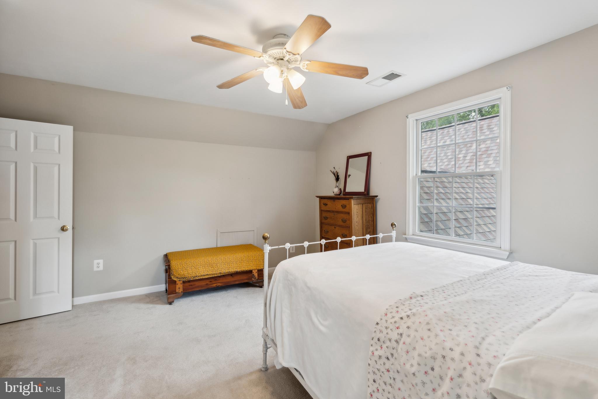 5415 Carper Farm Ln