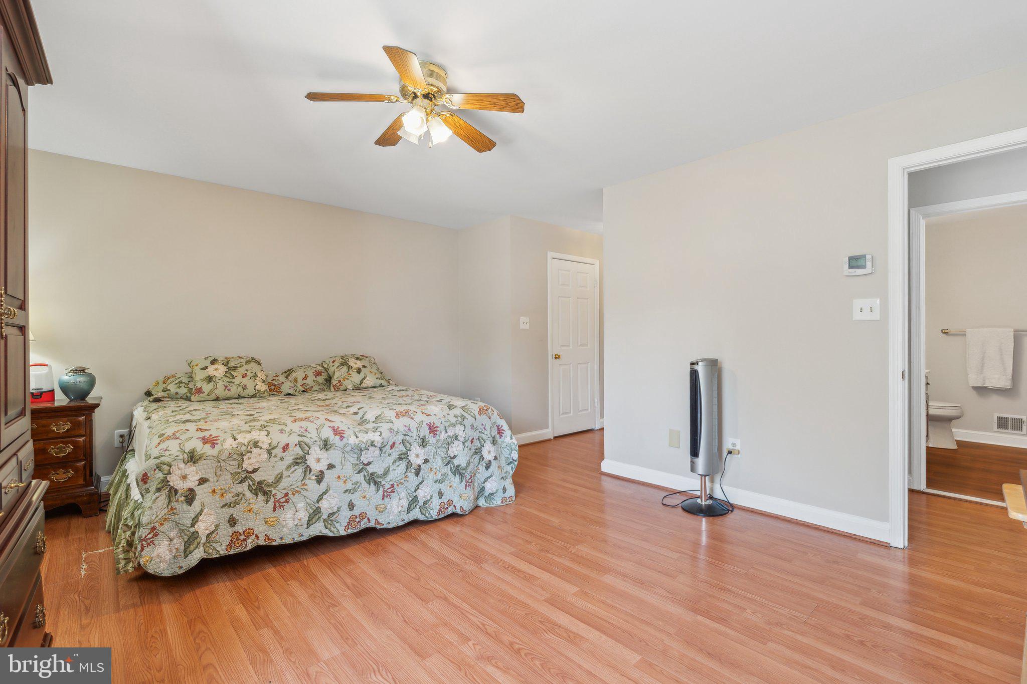 7708 Castlebury Ct