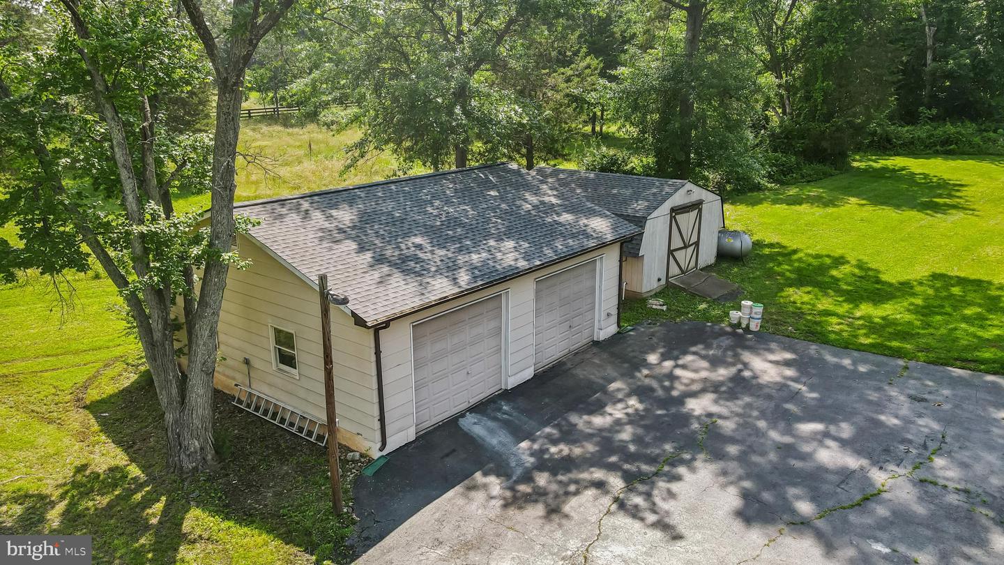 8030 Kettle Run Ct