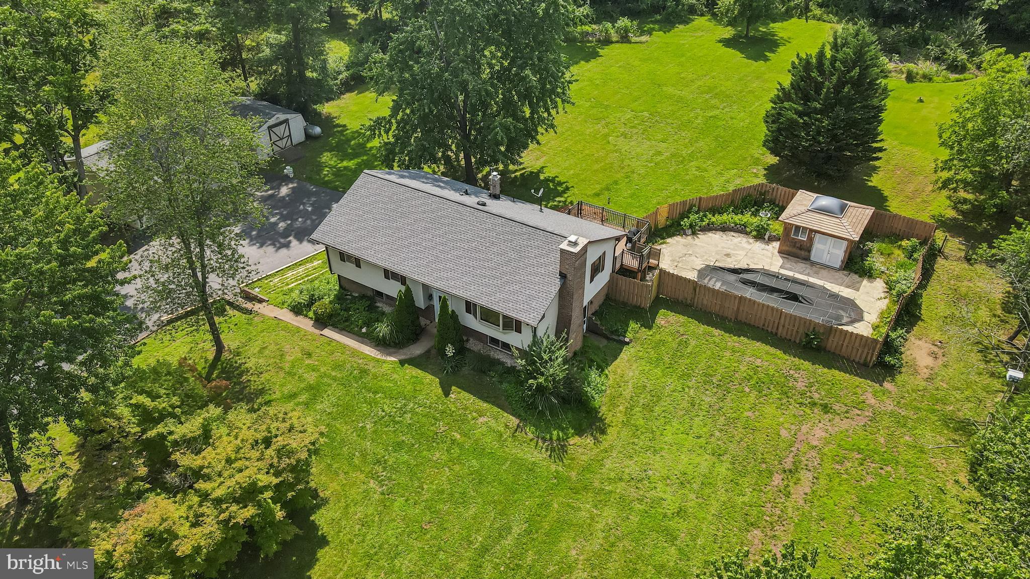 8030 Kettle Run Ct