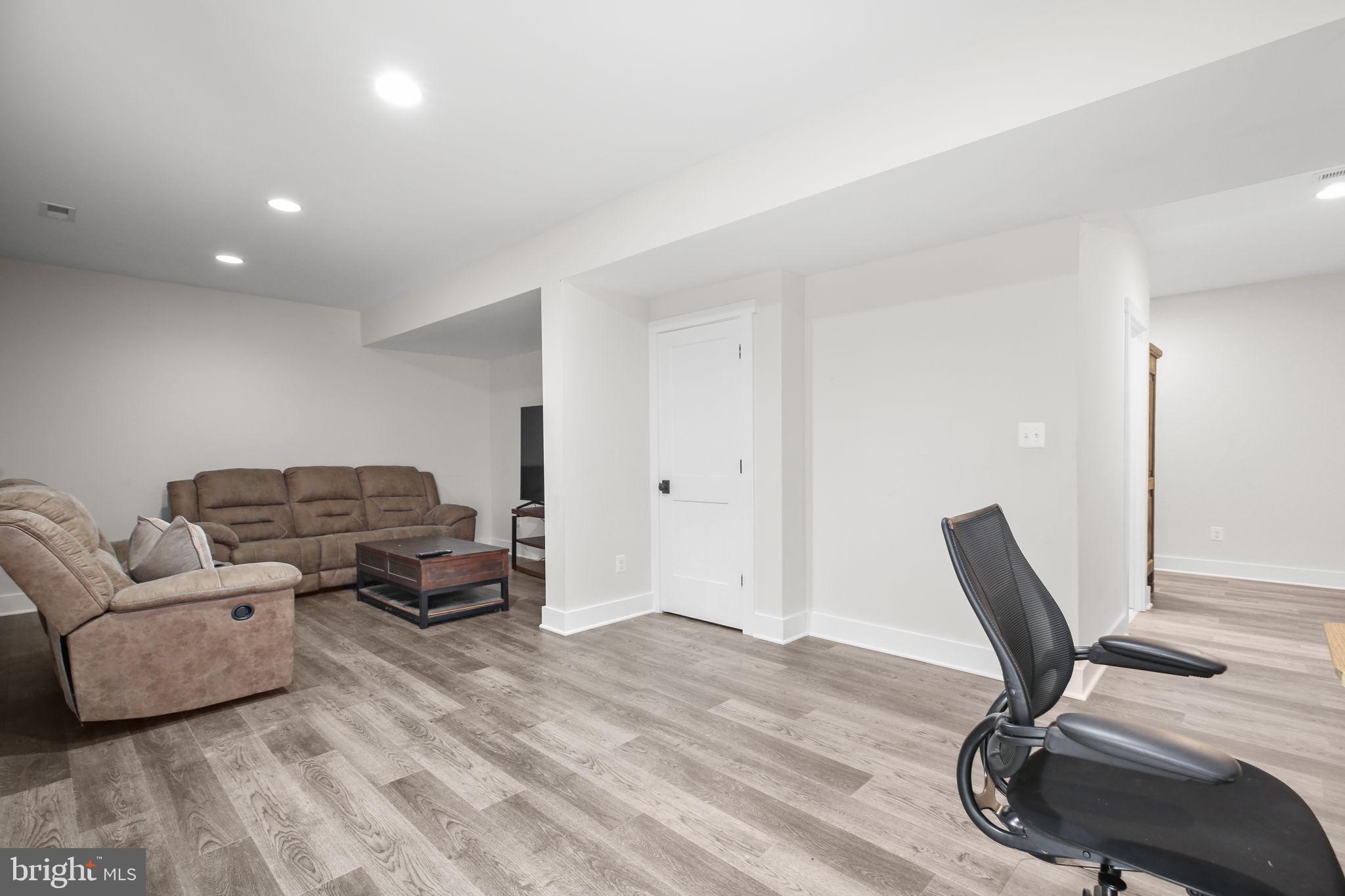 8183 MAJOR WATTERS COURT