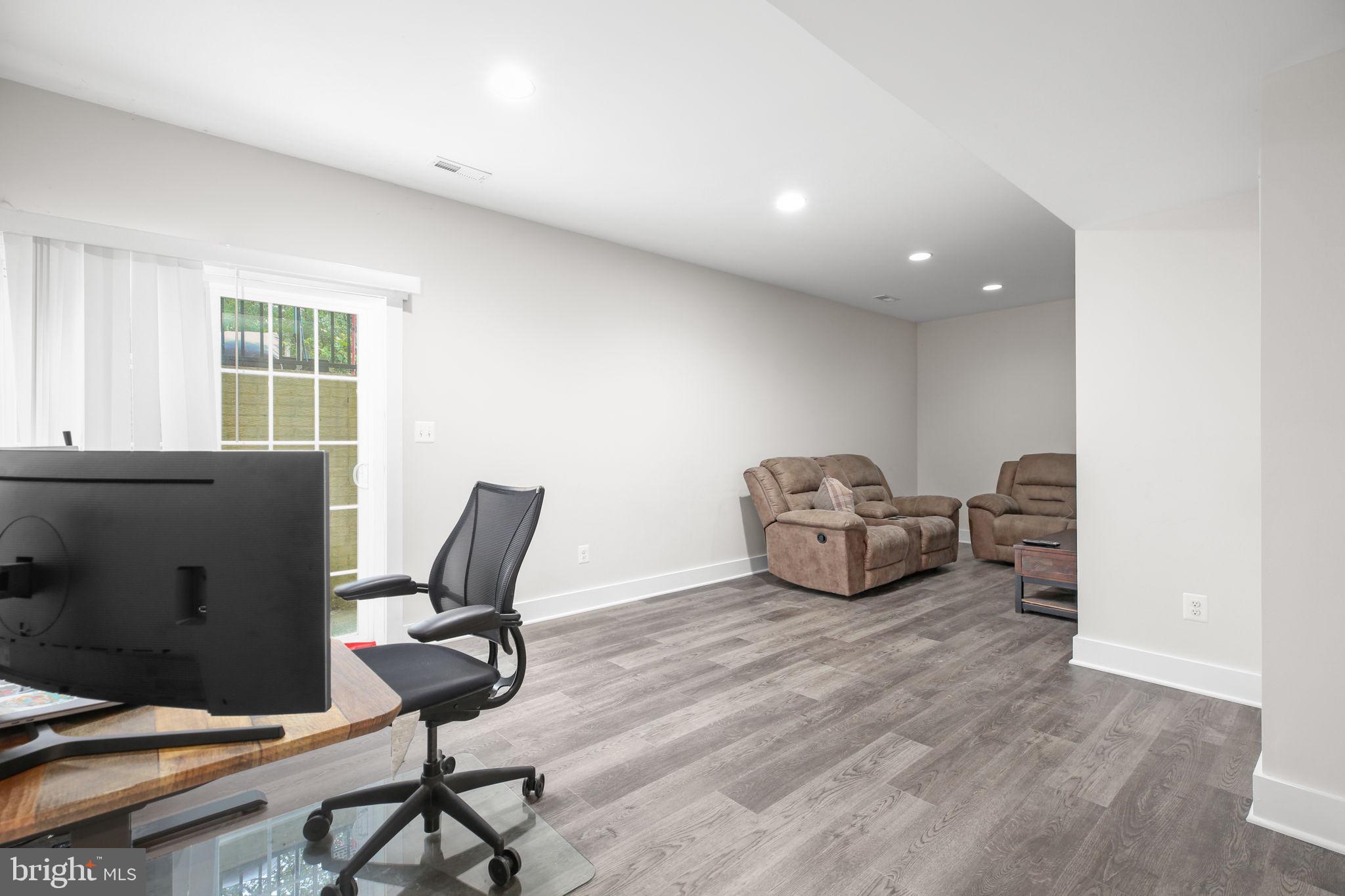 8183 MAJOR WATTERS COURT