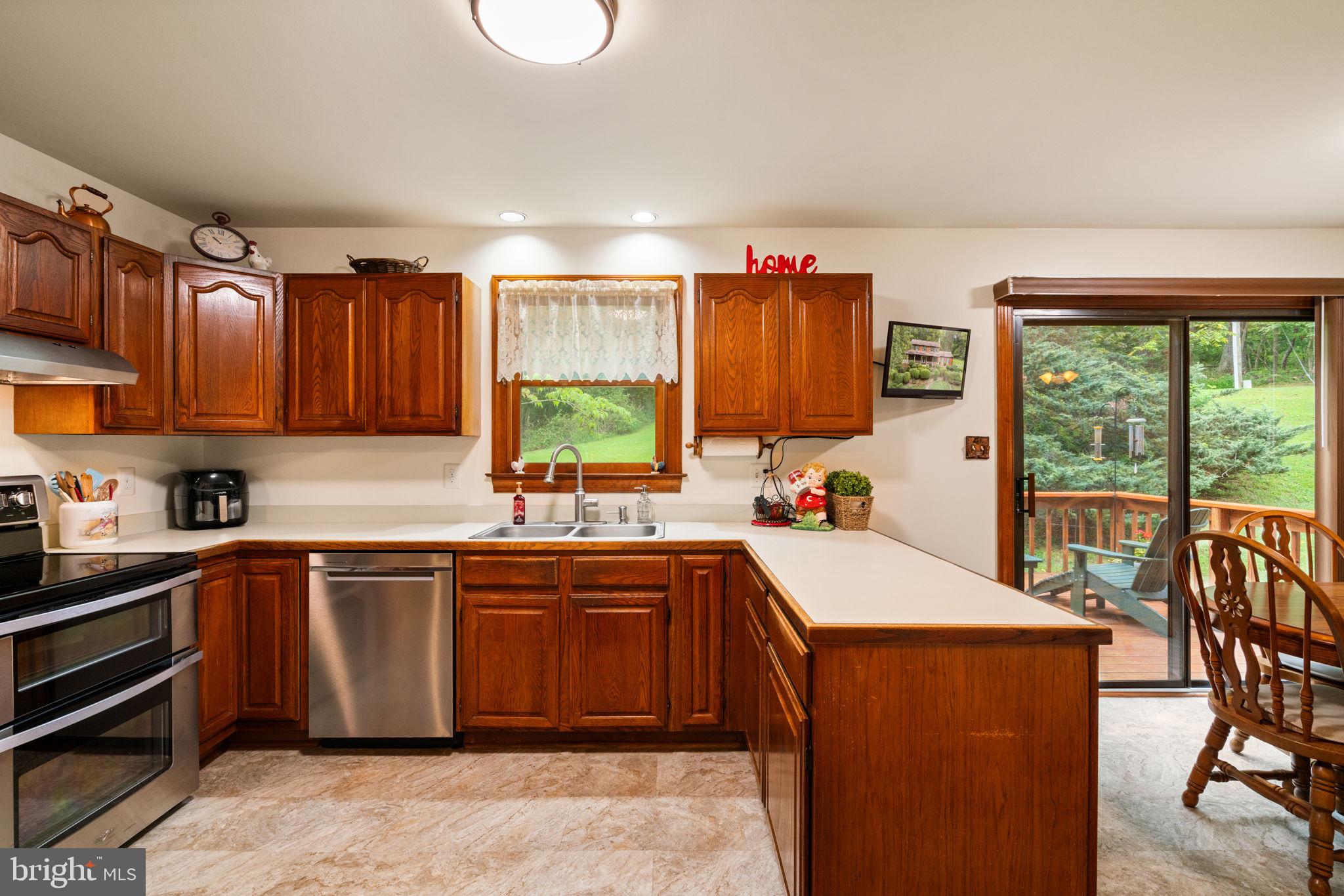 5601 RAIDER DRIVE