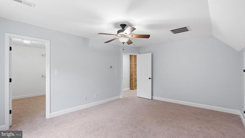 10930 EVERGREEN ACRES LANE