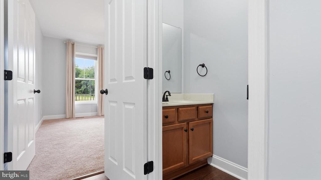 10930 EVERGREEN ACRES LANE