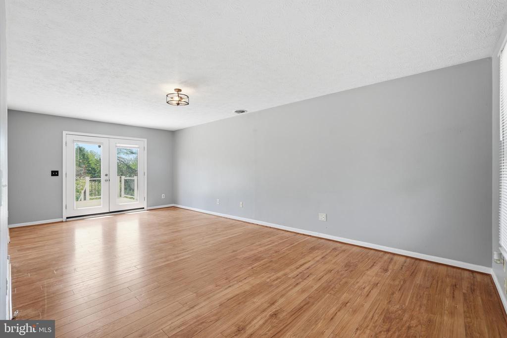 116 EDGEWOOD DRIVE