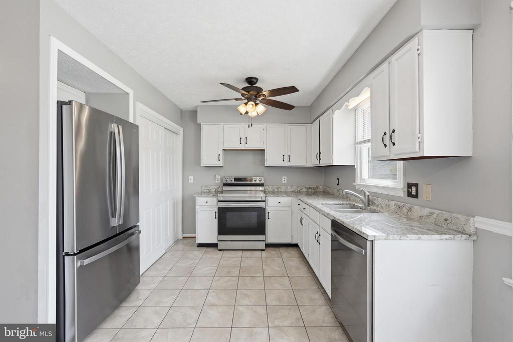 116 EDGEWOOD DRIVE