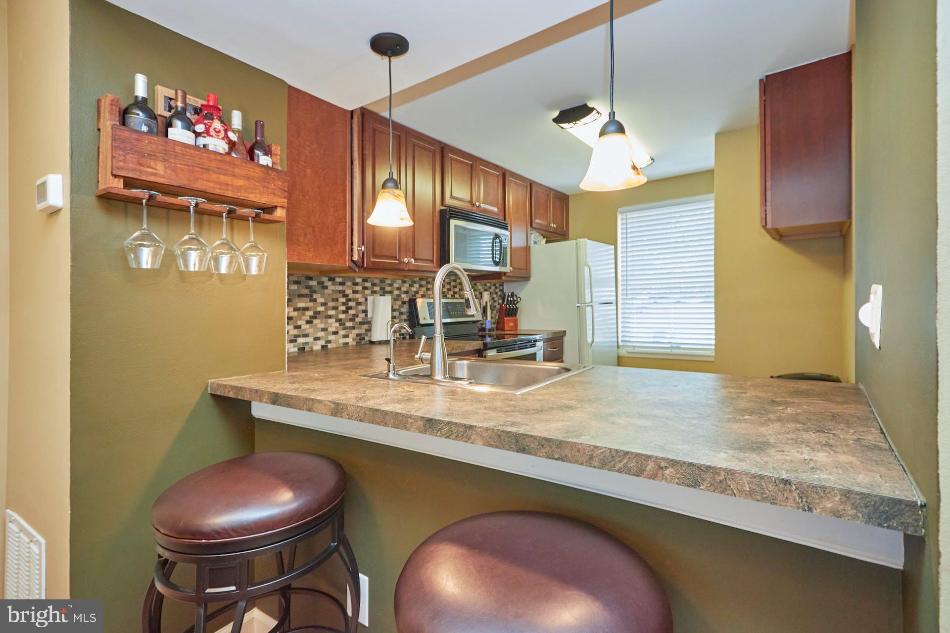 8415 Lazy Creek Ct