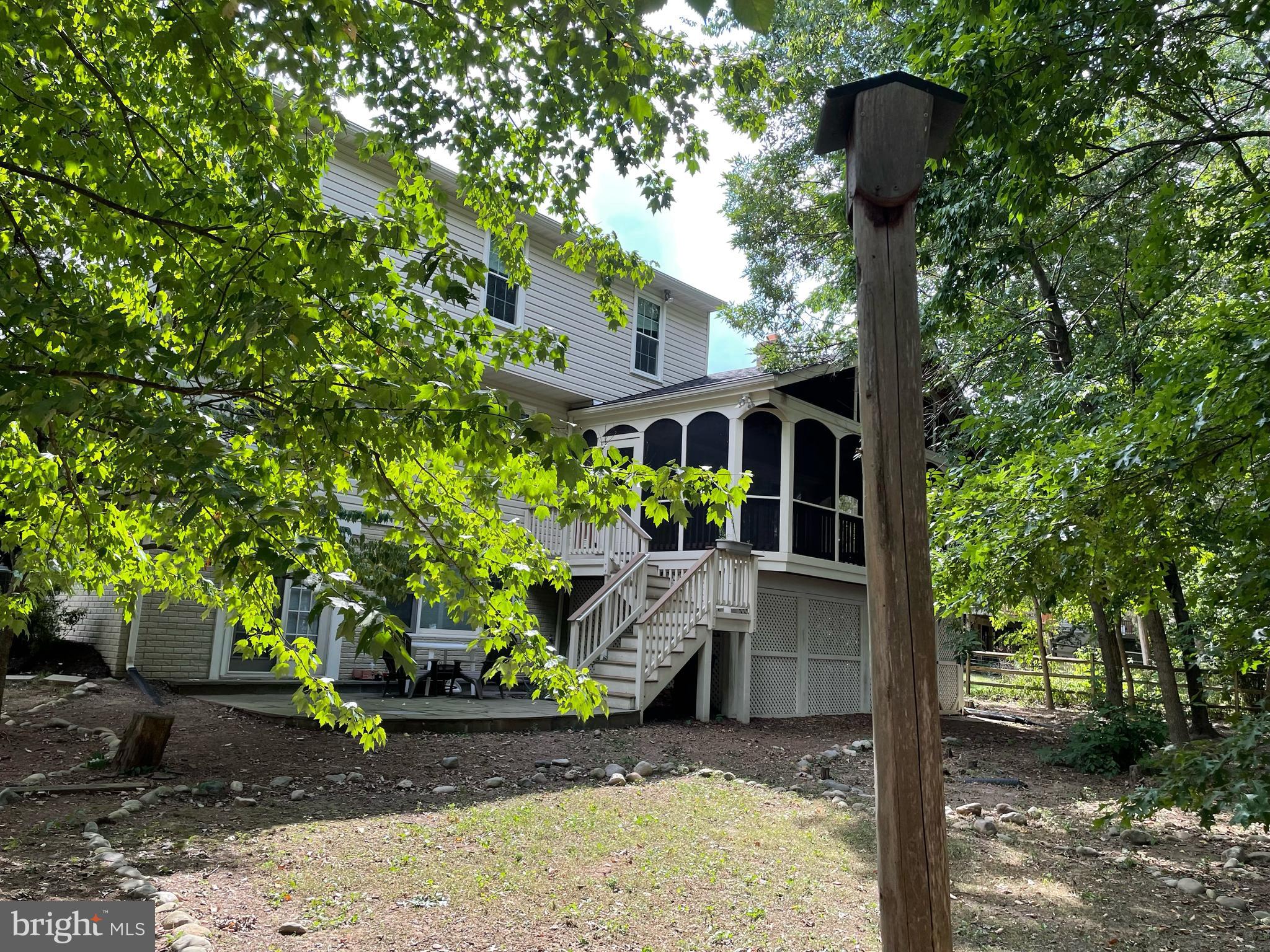 15322 Jordans Journey Dr