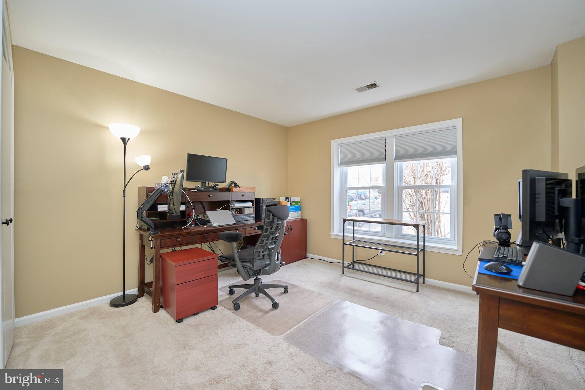 12926-A Grays Pointe Rd #12926a