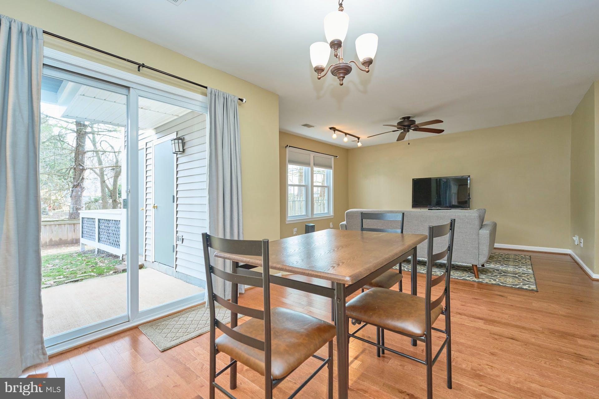 12926-A Grays Pointe Rd #12926a