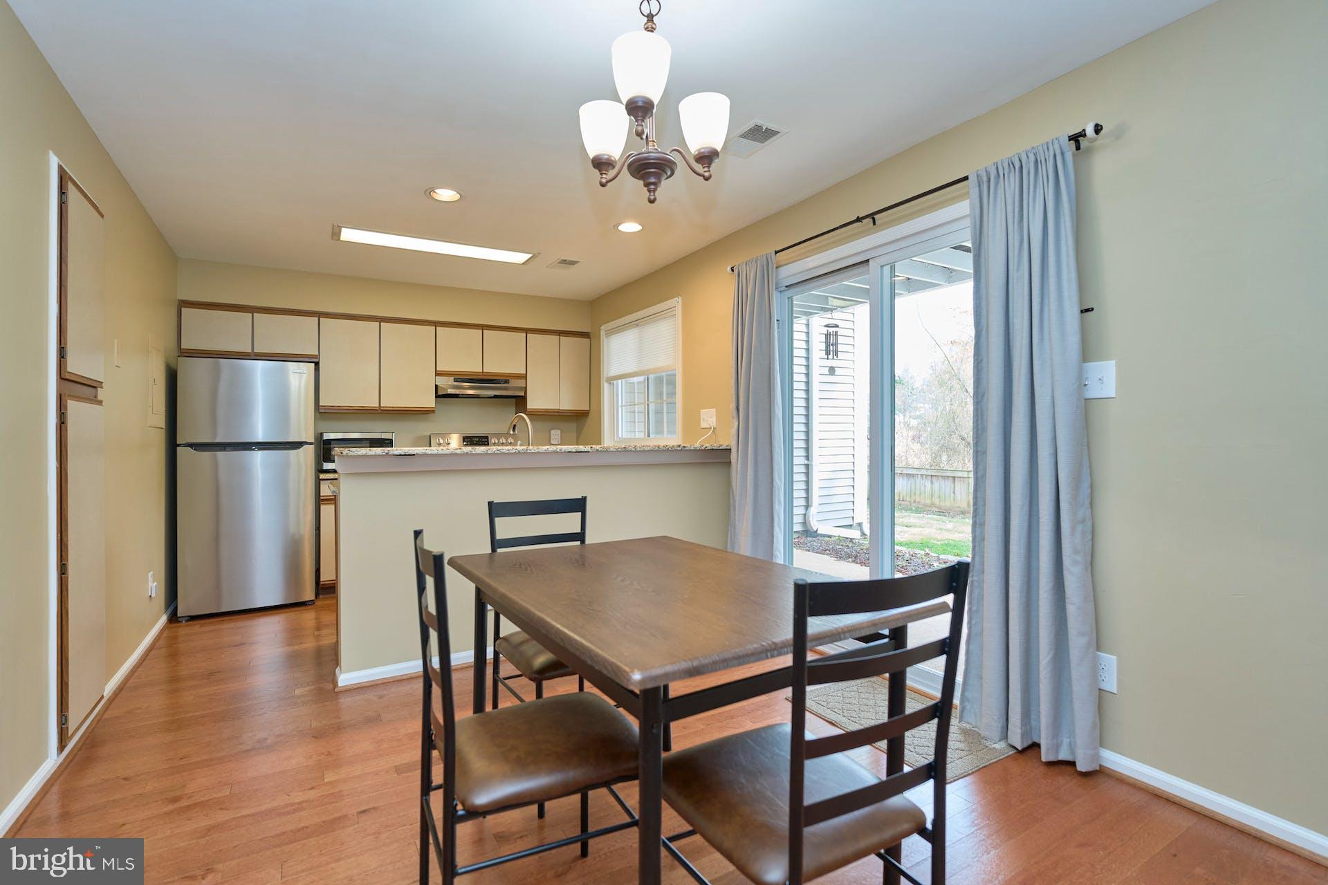 12926-A Grays Pointe Rd #12926a