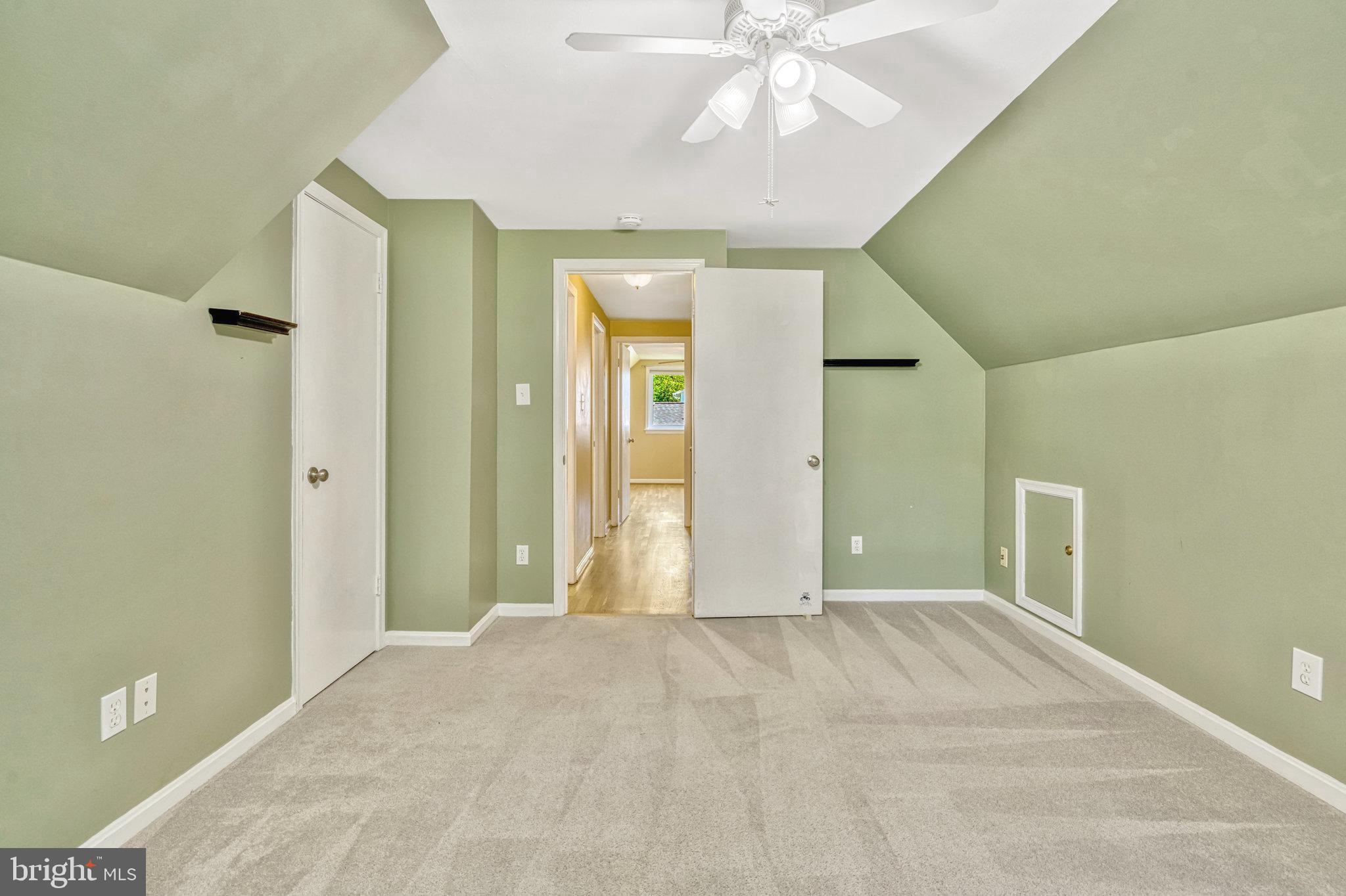5405 Rolling Rd