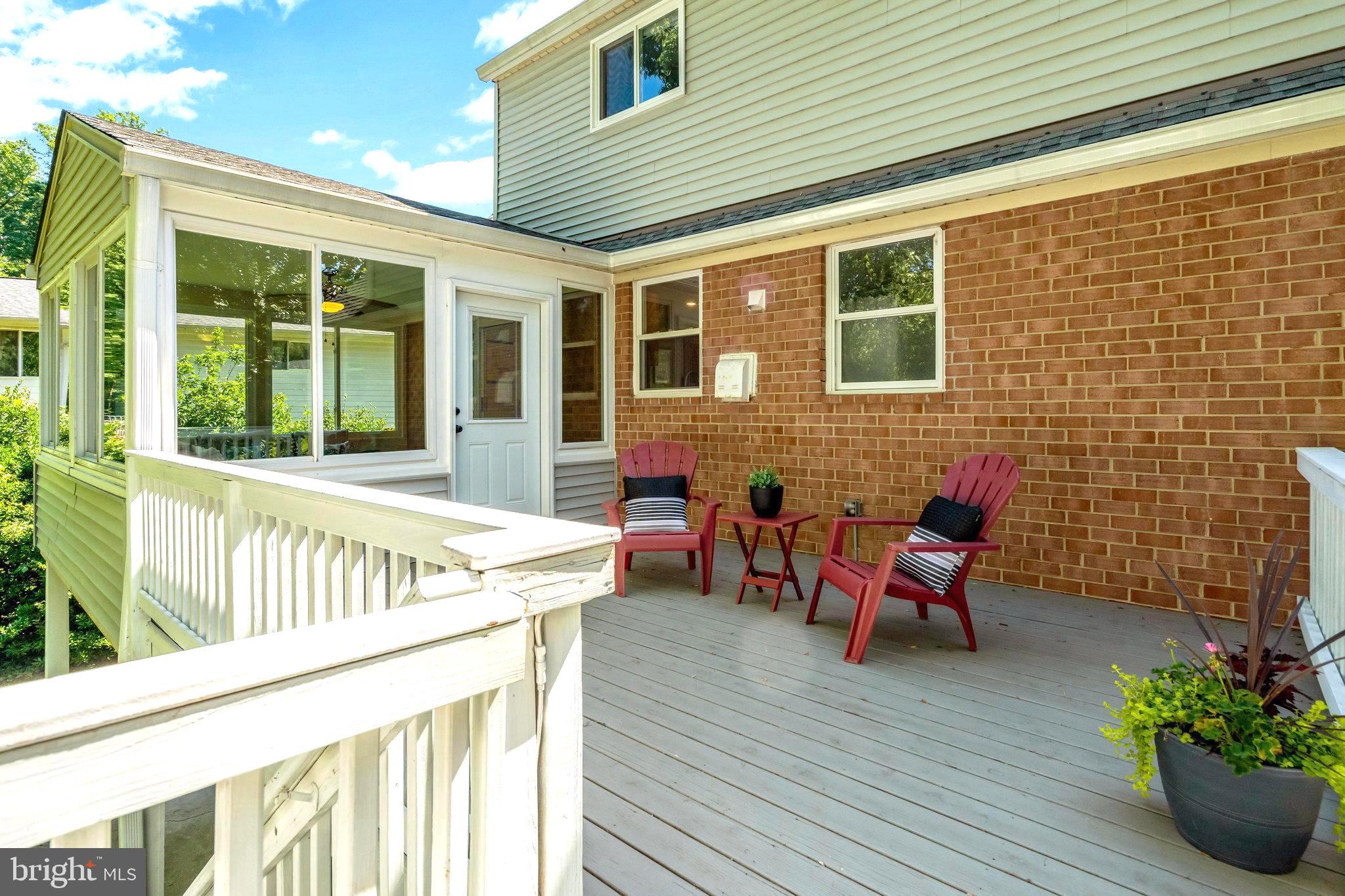 5405 Rolling Rd