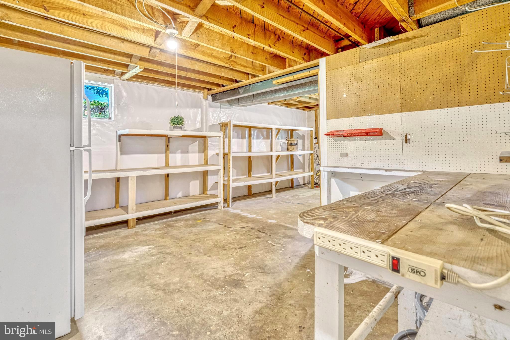 5405 Rolling Rd