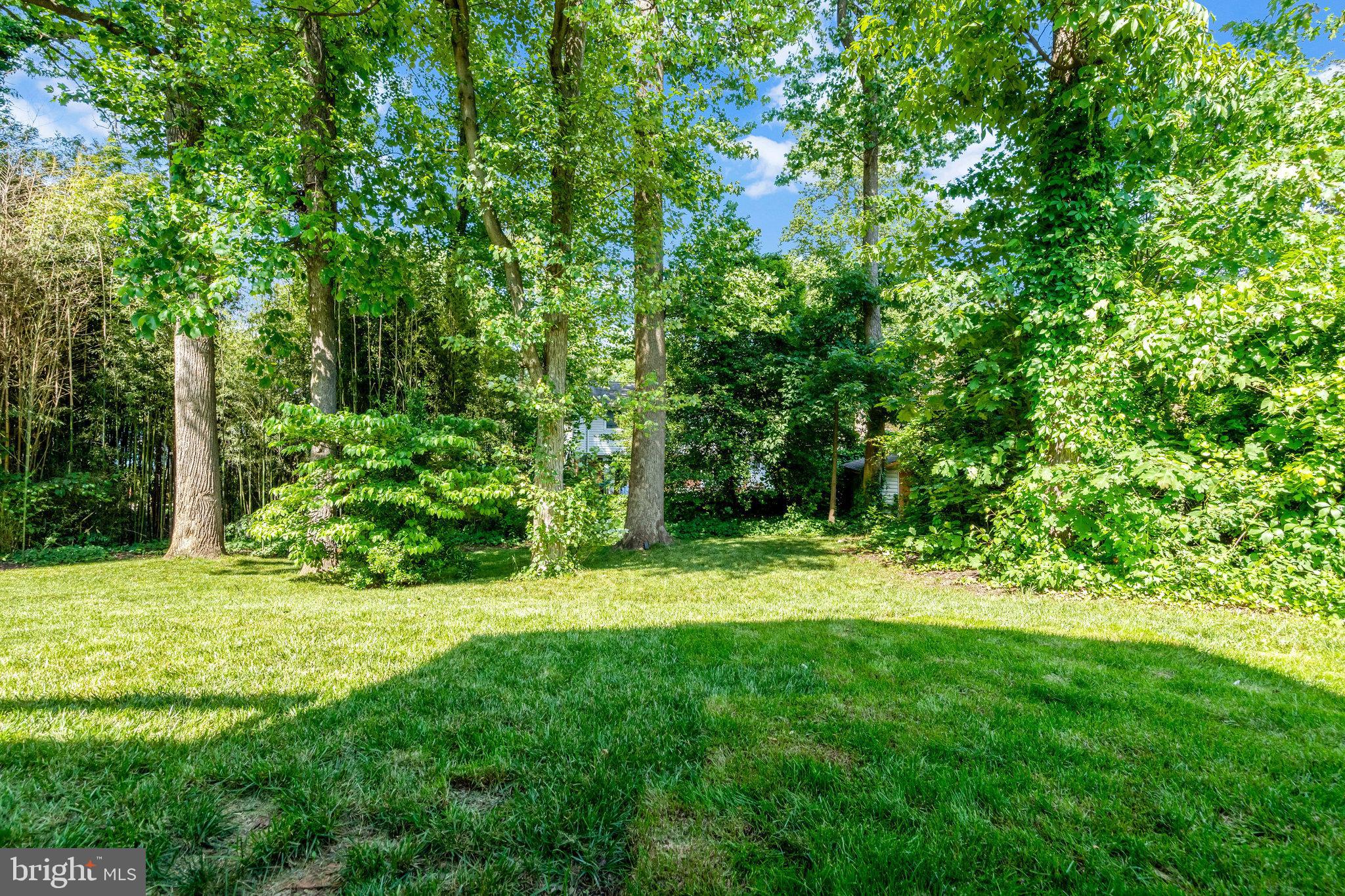 5405 Rolling Rd