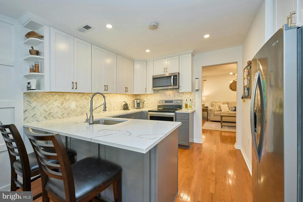 9101 Fisteris Ct