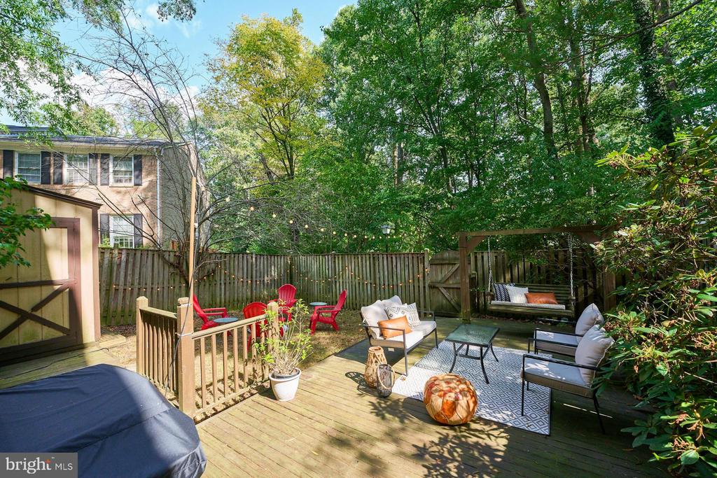 9101 Fisteris Ct